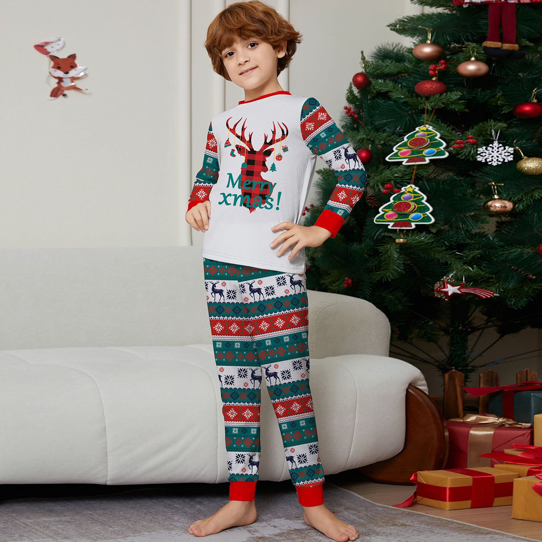 Christmas Deer print Contrasting colors Family Matching Pajamas Sets